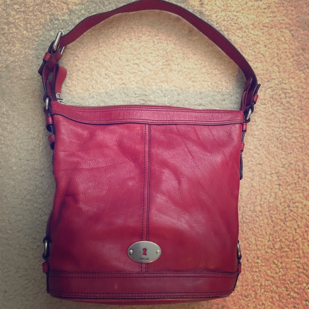 FOSSIL VINTAGE RED SHOULDER BAG PURSE